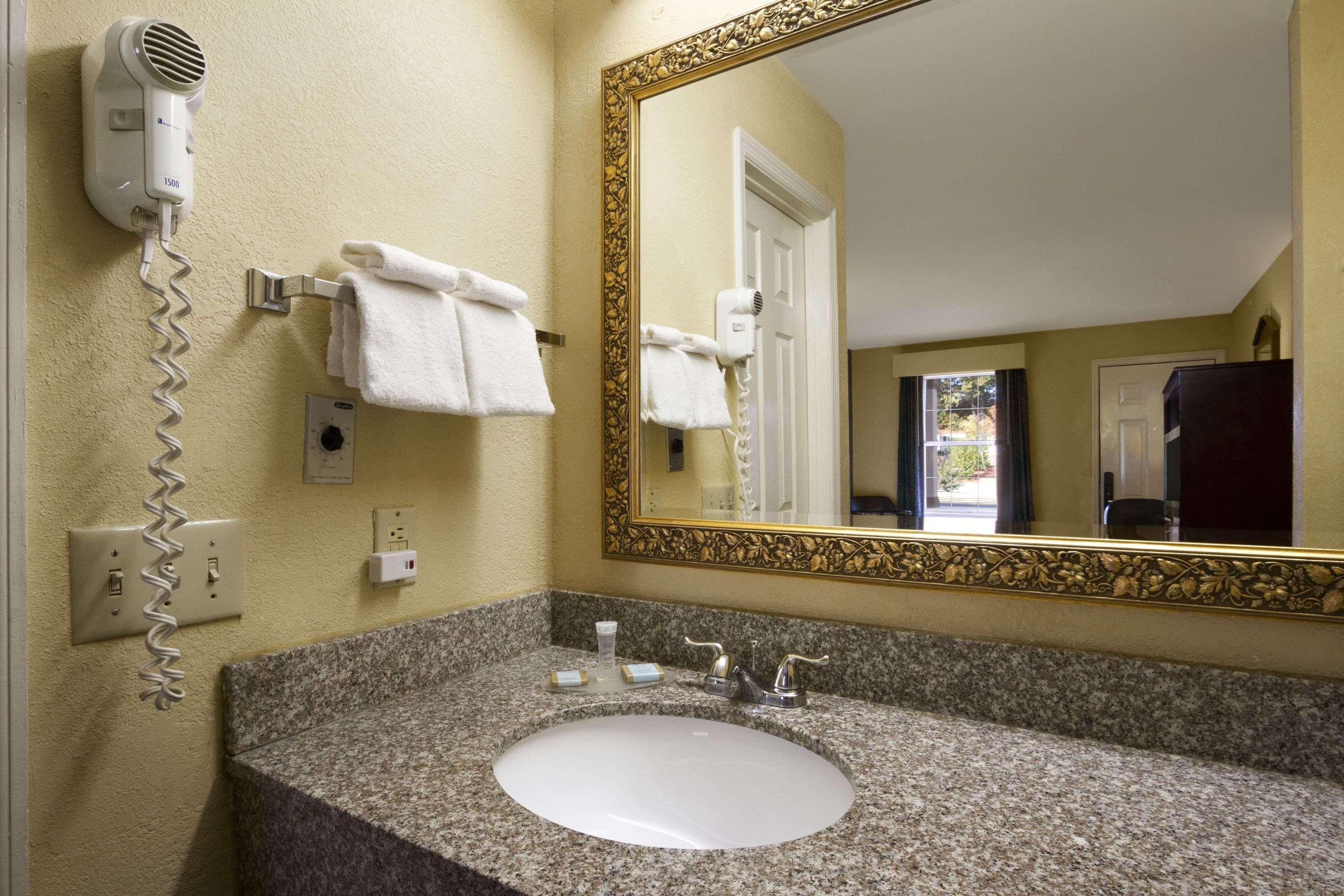 Quality Inn Covington Ngoại thất bức ảnh